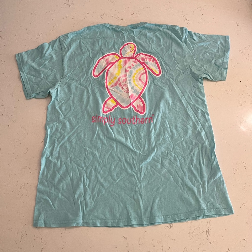 Simply Southern Women’s short sleeve tee shirt with tie dye turtle, size XL